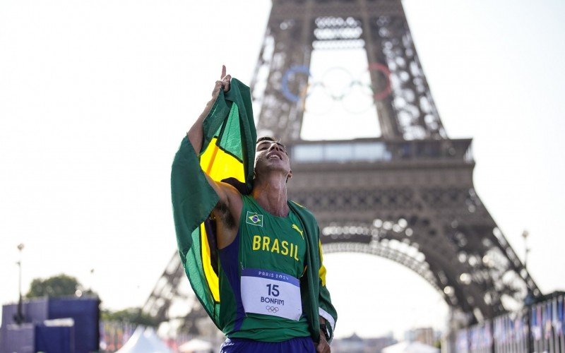 Caio Bonfim conquistou medalha inédita para o Brasil  | abc+