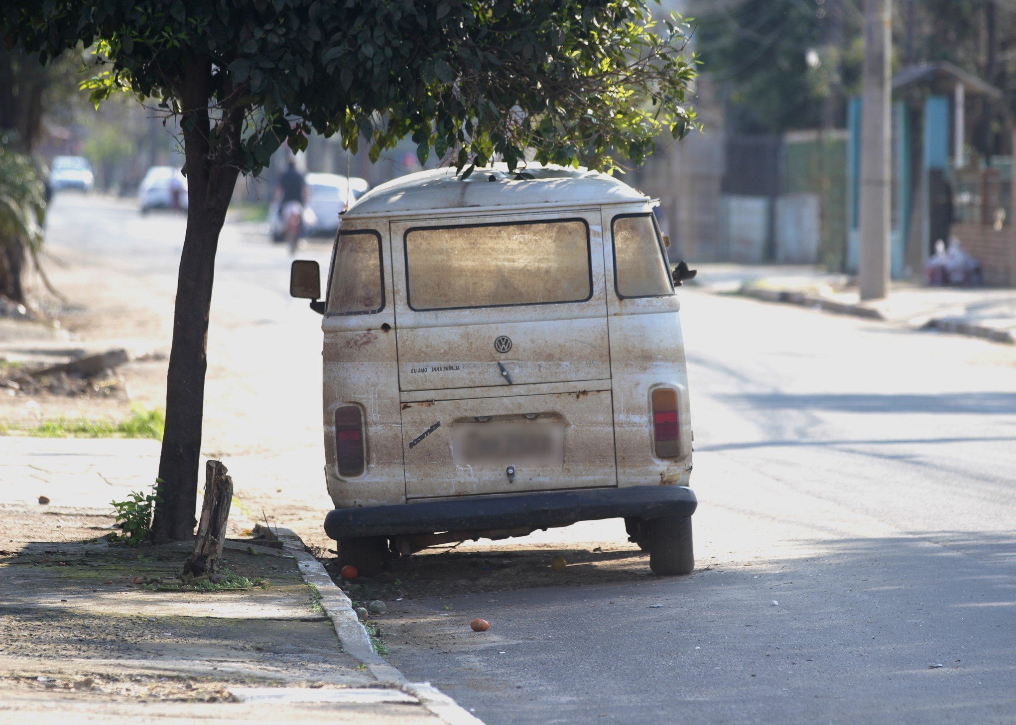 Prefeitura vai passar a recolher para depósito do Detran carros abandonados em Canoas