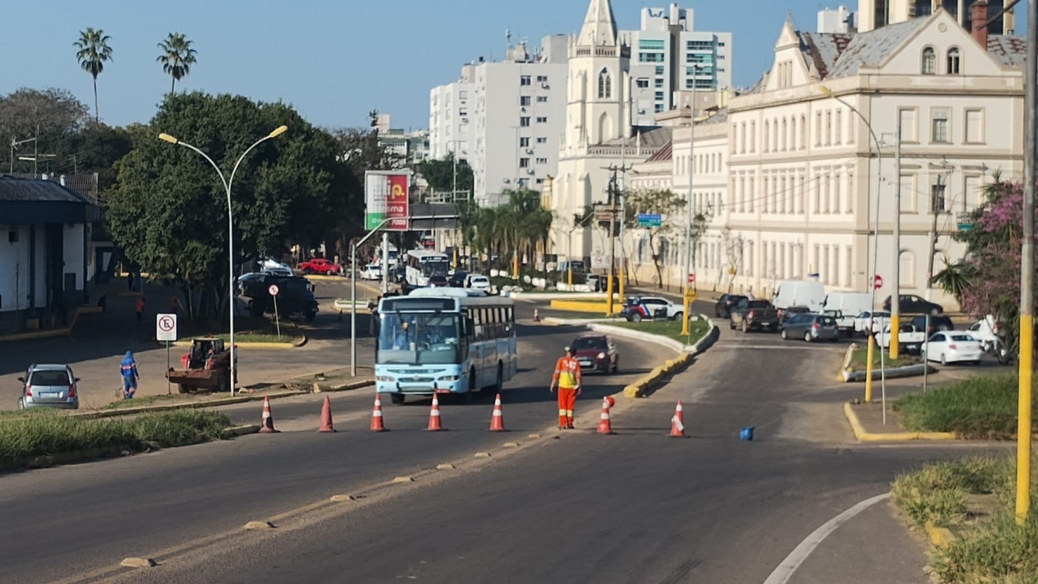 Avenida de São Leopoldo tem bloqueio no acesso à BR-116