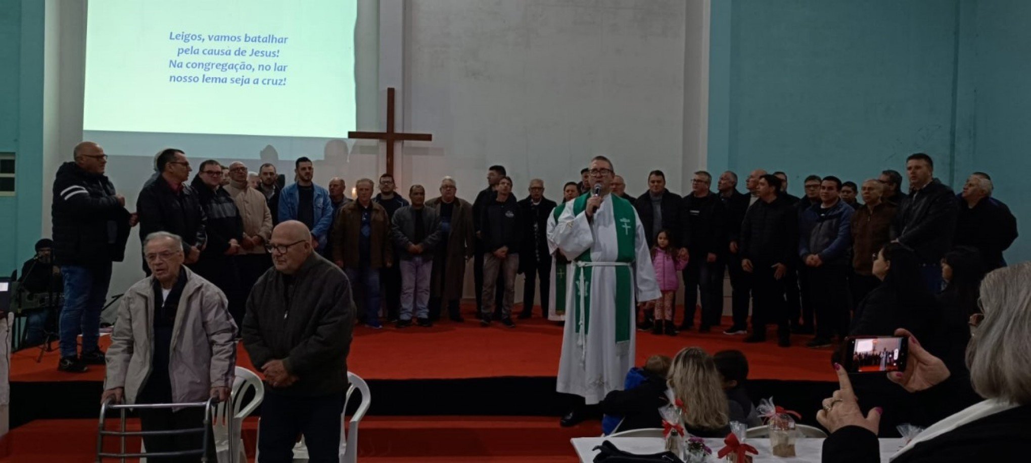 Celebração pelo aniversário da Liga de Leigos da Igreja Evangélica Luterana Cristo Salvador | abc+