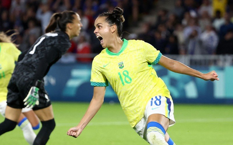 Gabi Portilho marcou o gol da vitória brasileira diante das donas da casa  | abc+