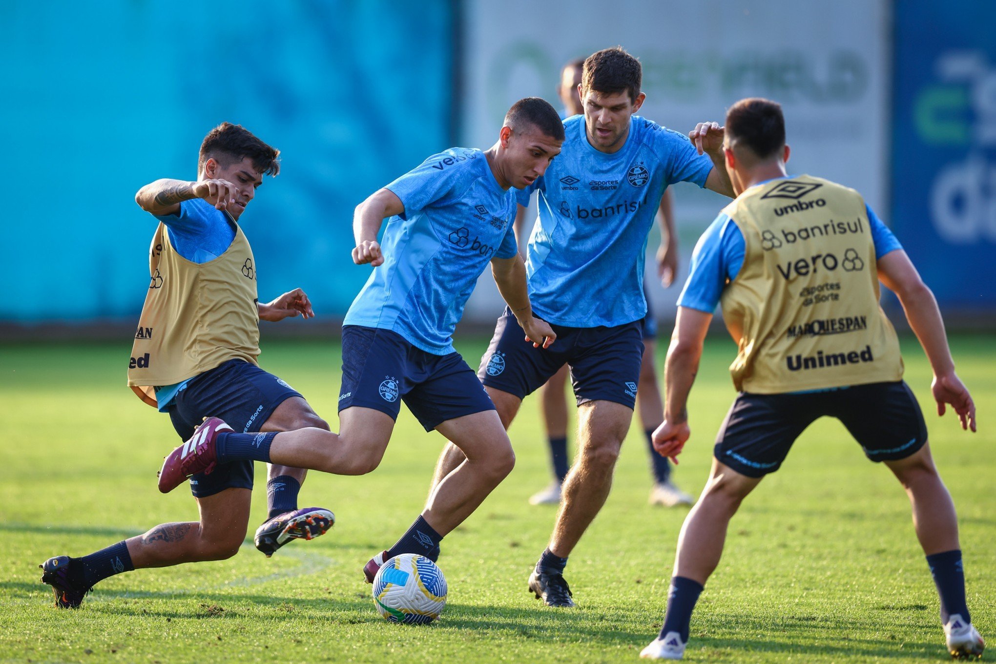 De volta ao Z4 e de olho na Copa do Brasil, Grêmio vai com time reserva contra o Athletico-PR