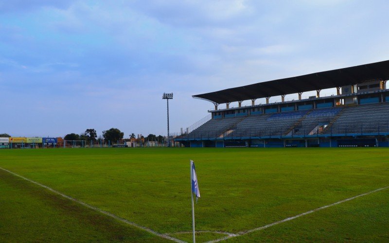 Estádio do Vale; Esporte Clube Novo Hamburgo