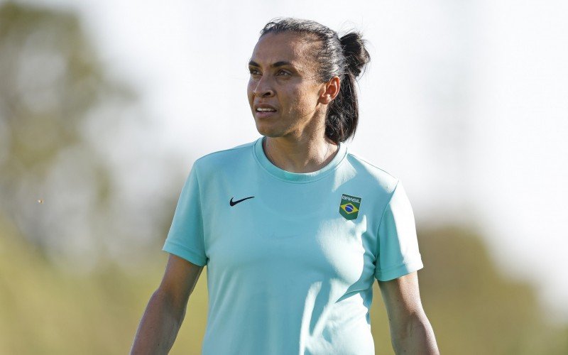 Marta ainda não sabe se poderá enfrentar a Espanha nesta terça | abc+