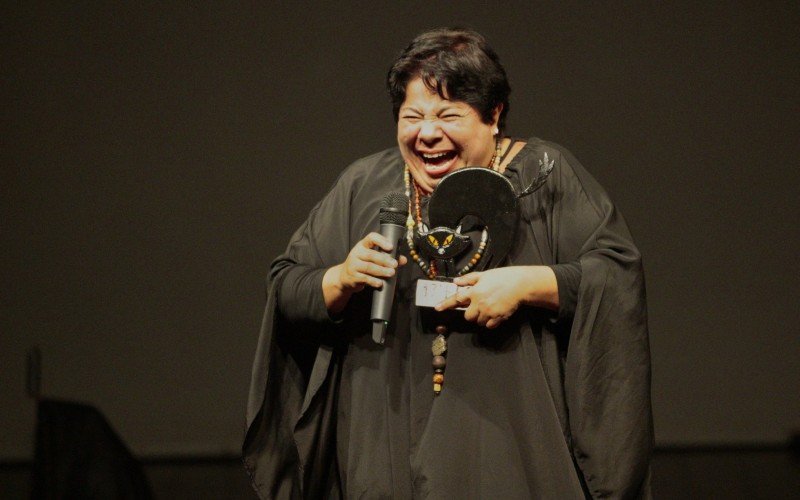 A contadora de hist&oacute;rias Barbara Catarina foi a homenageada da edi&ccedil;&atilde;o