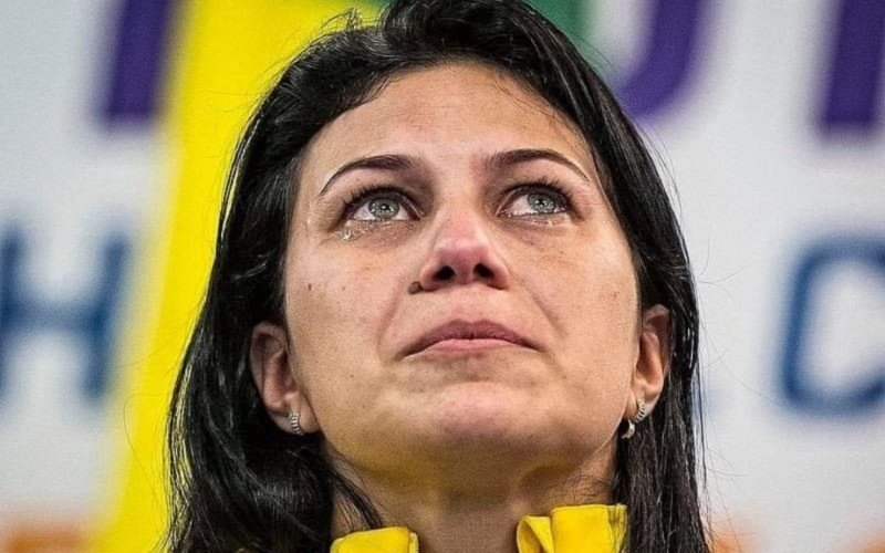 Esgrimista há mais de 20 anos, Mônica se prepara para Olimpíadas de Paris 2024 | abc+