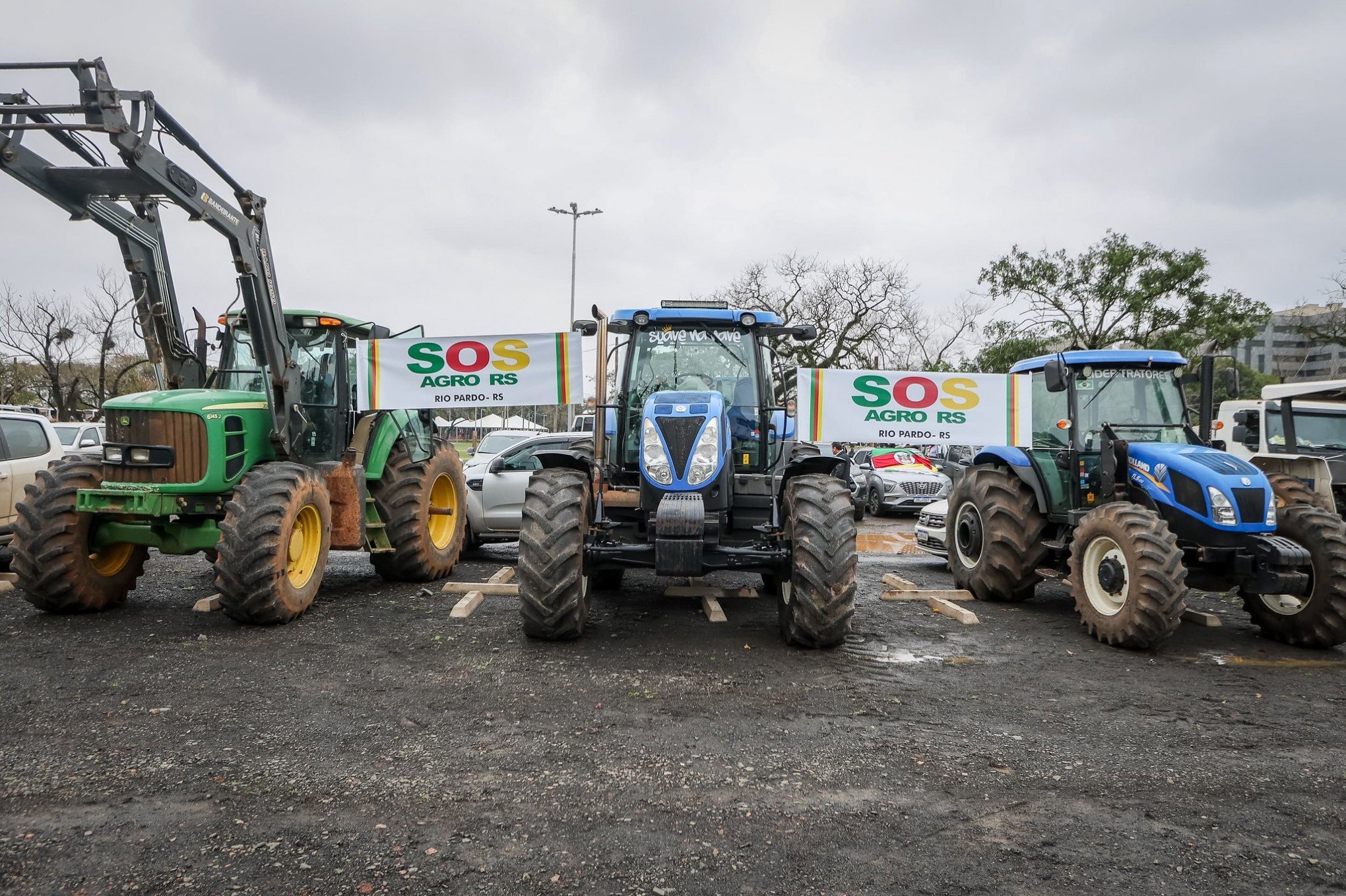 Tratoraço cobra ações de socorro para agricultores gaúchos