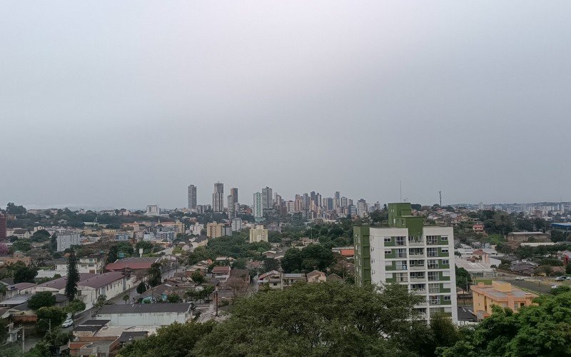 PREVISÃO DO TEMPO: Chuva retorna no fim de semana ao RS; confira como ficam as temperaturas | abc+