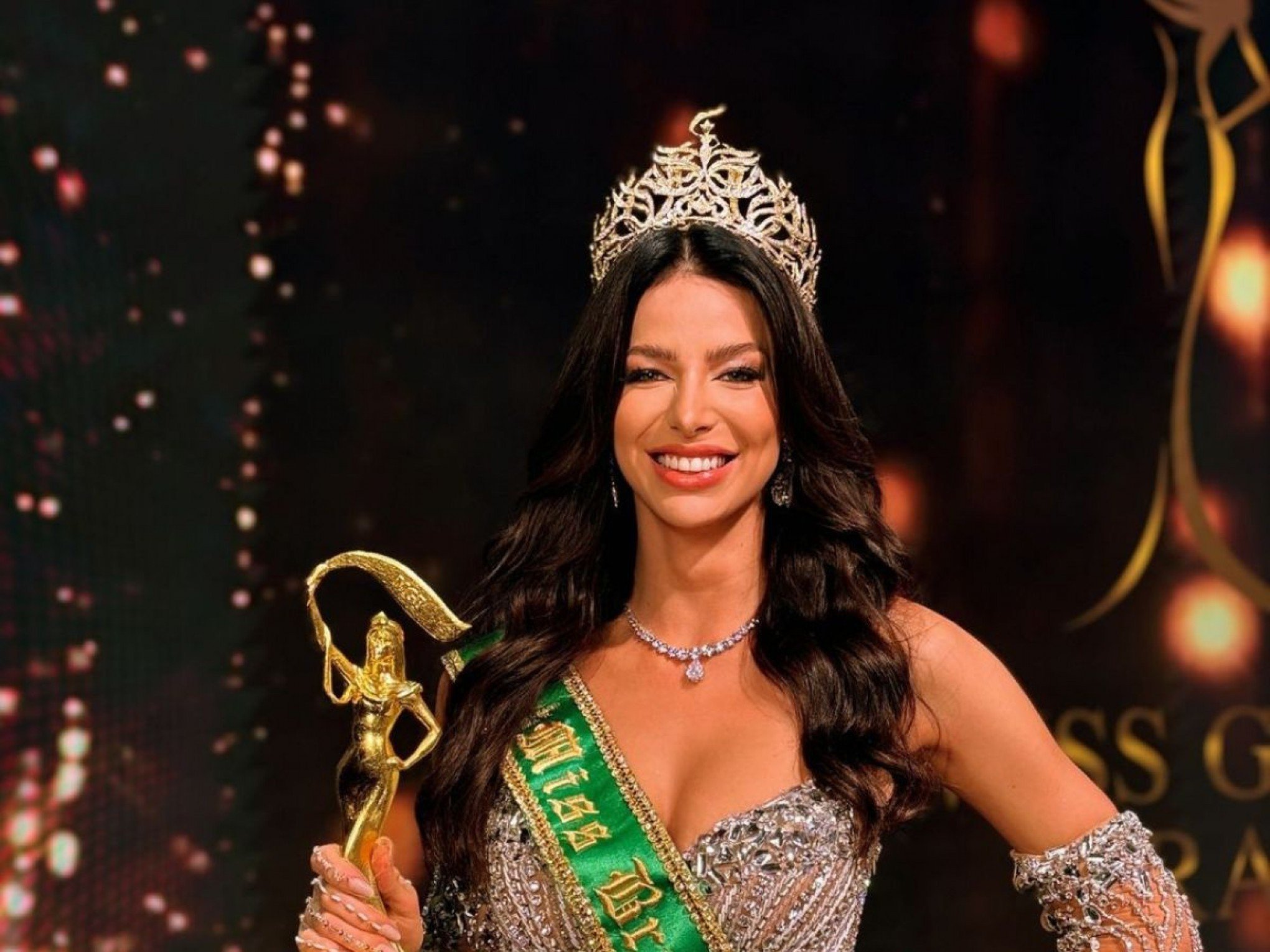 Conheça a gaúcha que venceu o Miss Grand Brasil