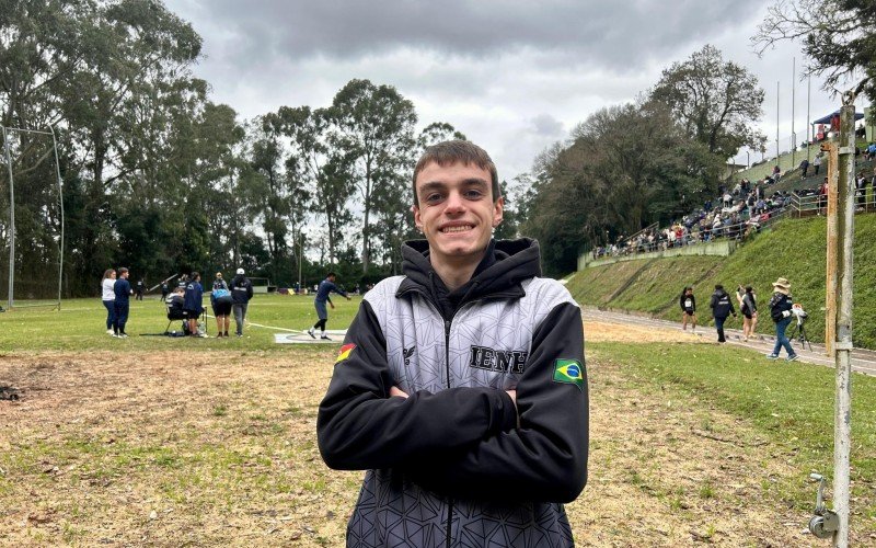 O jovem atleta Gustavo Scolari é um dos destaques do IENH na modalida salto em distância.  | abc+