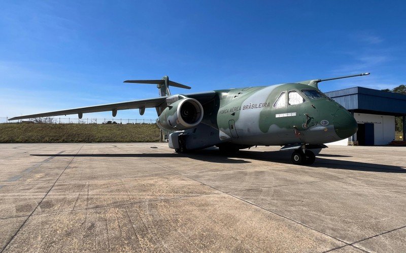 KC-390 Millennium à disposição das famílias para transporte de urnas funerárias  | abc+