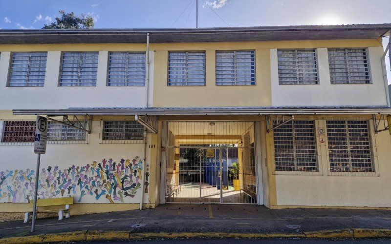 Escola São Jacó esteve fechada nesta segunda-feira (12) | abc+