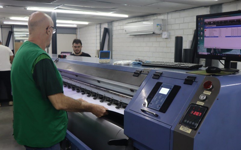 Demanda de trabalho aumentou em gráfica do Industrial | abc+