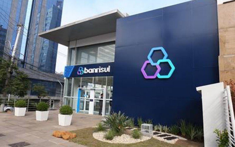 Banrisul chega a 300 mil contas digitais | abc+