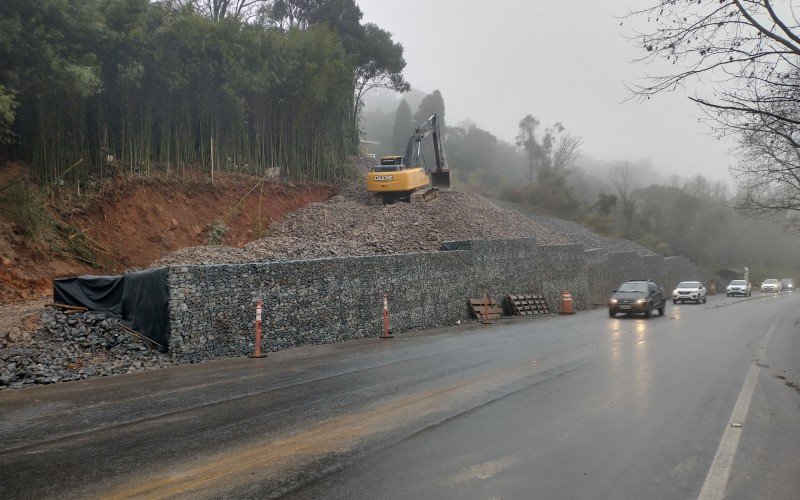 Talude da RS-115, em Gramado, está 70% concluído 