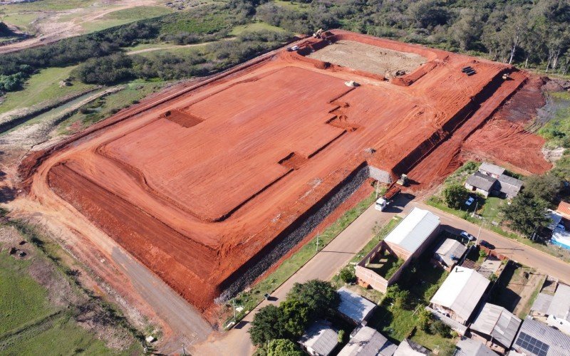 Obras da ETE Luiz Rau foram paralisadas por causa da enchente  | abc+