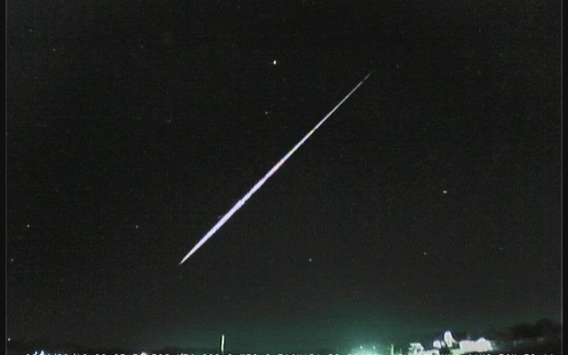 Chuva de meteoros Perseidas atingiu seu pico entre domingo e esta madrugada