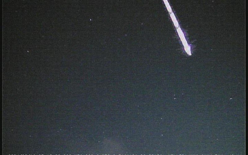 Chuva de meteoros Perseidas atingiu seu pico entre domingo e esta madrugada