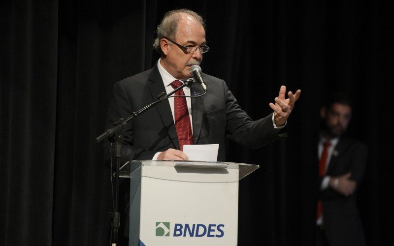 Presidente do BNDES, Aloizio Mercadante | abc+