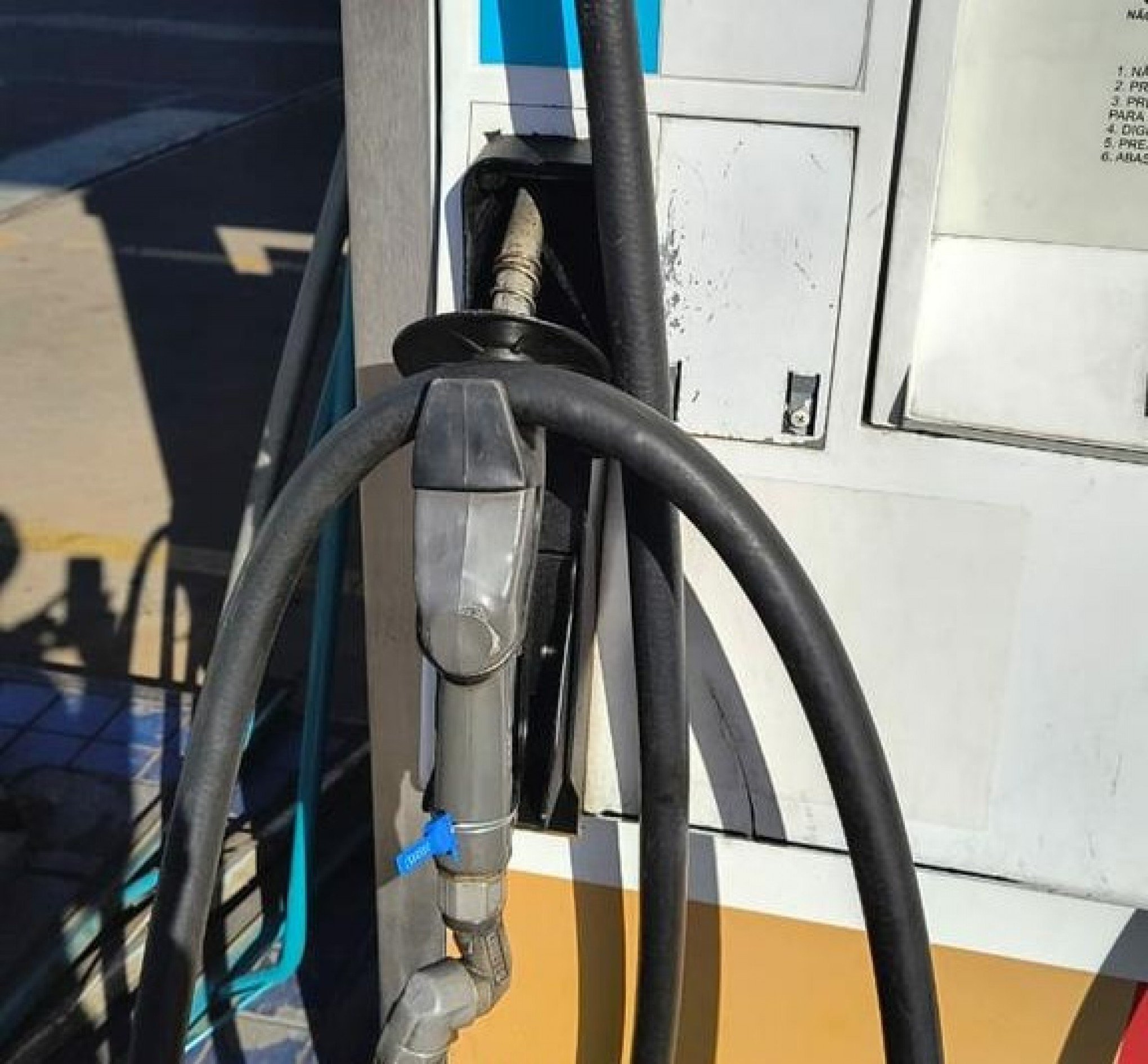 Escassez de diesel já atinge 170 cidades no RS e leva municípios a decretarem emergência