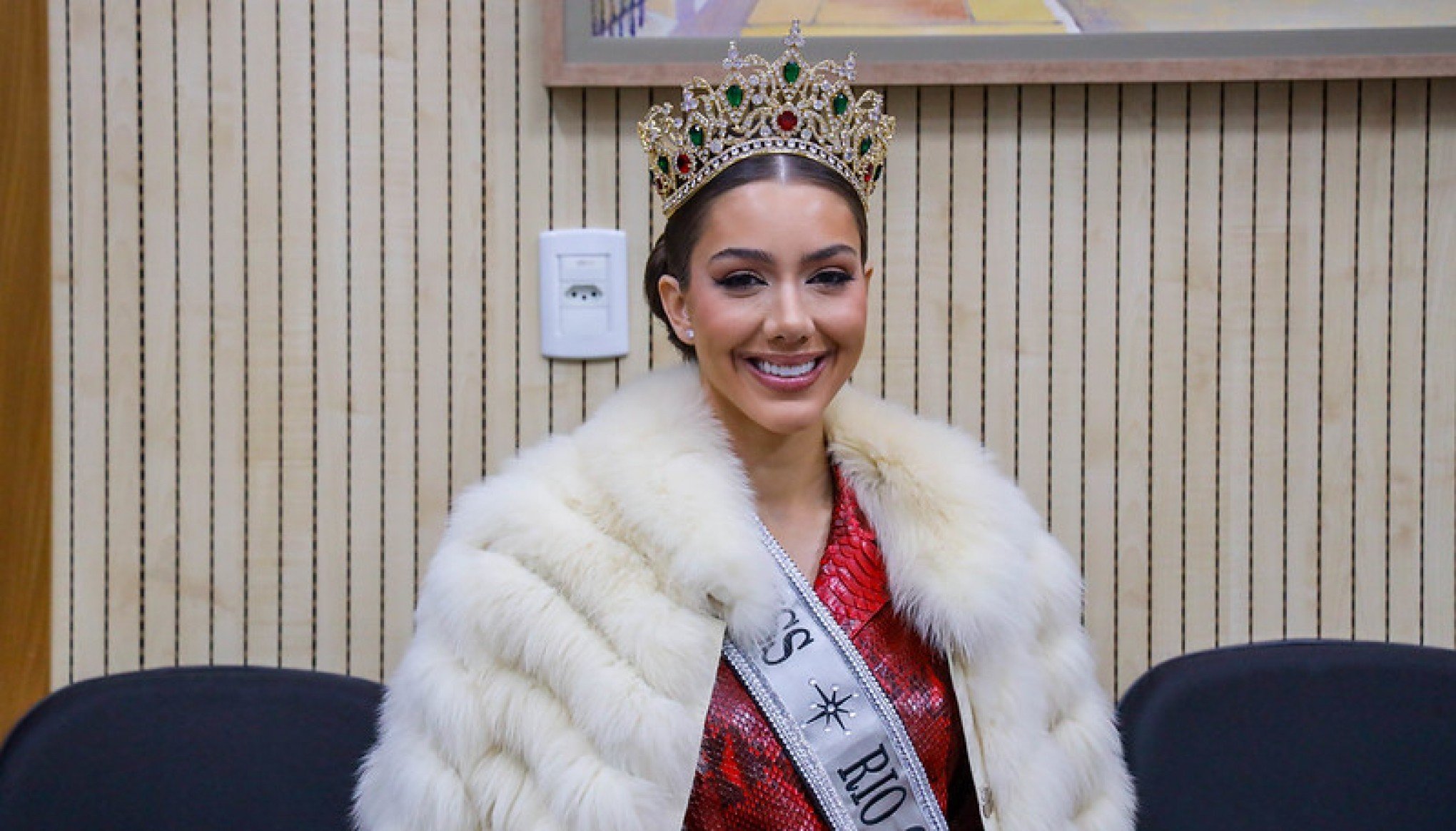 Miss Universe RS é homenageada na Câmara de Vereadores de Novo Hamburgo