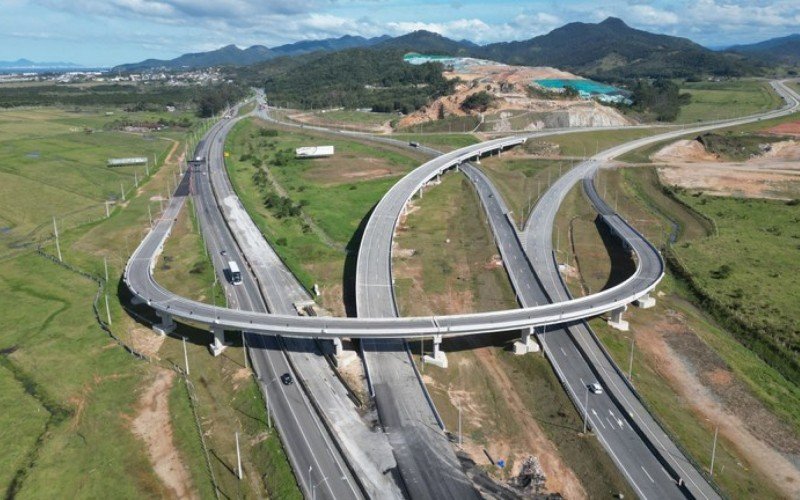 BR-101: Como o contorno Viário da Grande Florianópolis altera o trânsito em Santa Catarina | abc+