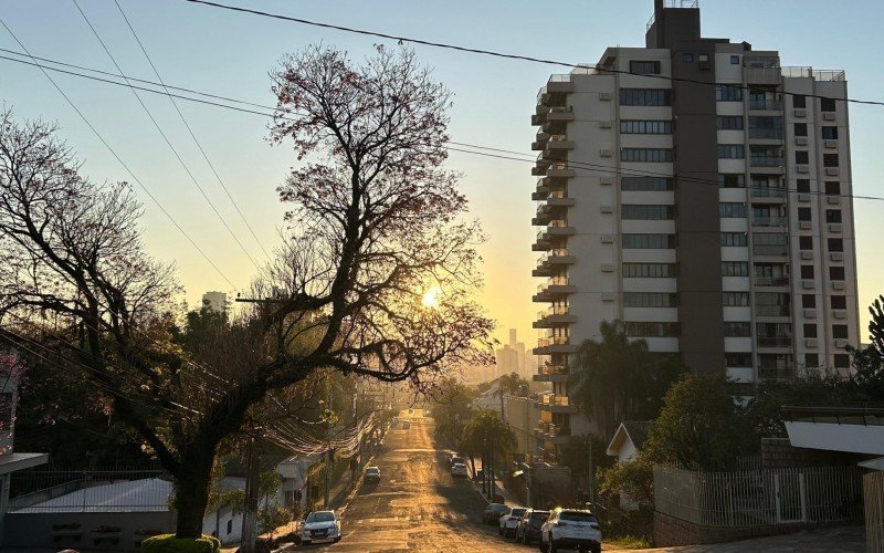 PREVISÃO DO TEMPO: Sensação é de muito frio mesmo com sol no RS; veja como será a semana | abc+