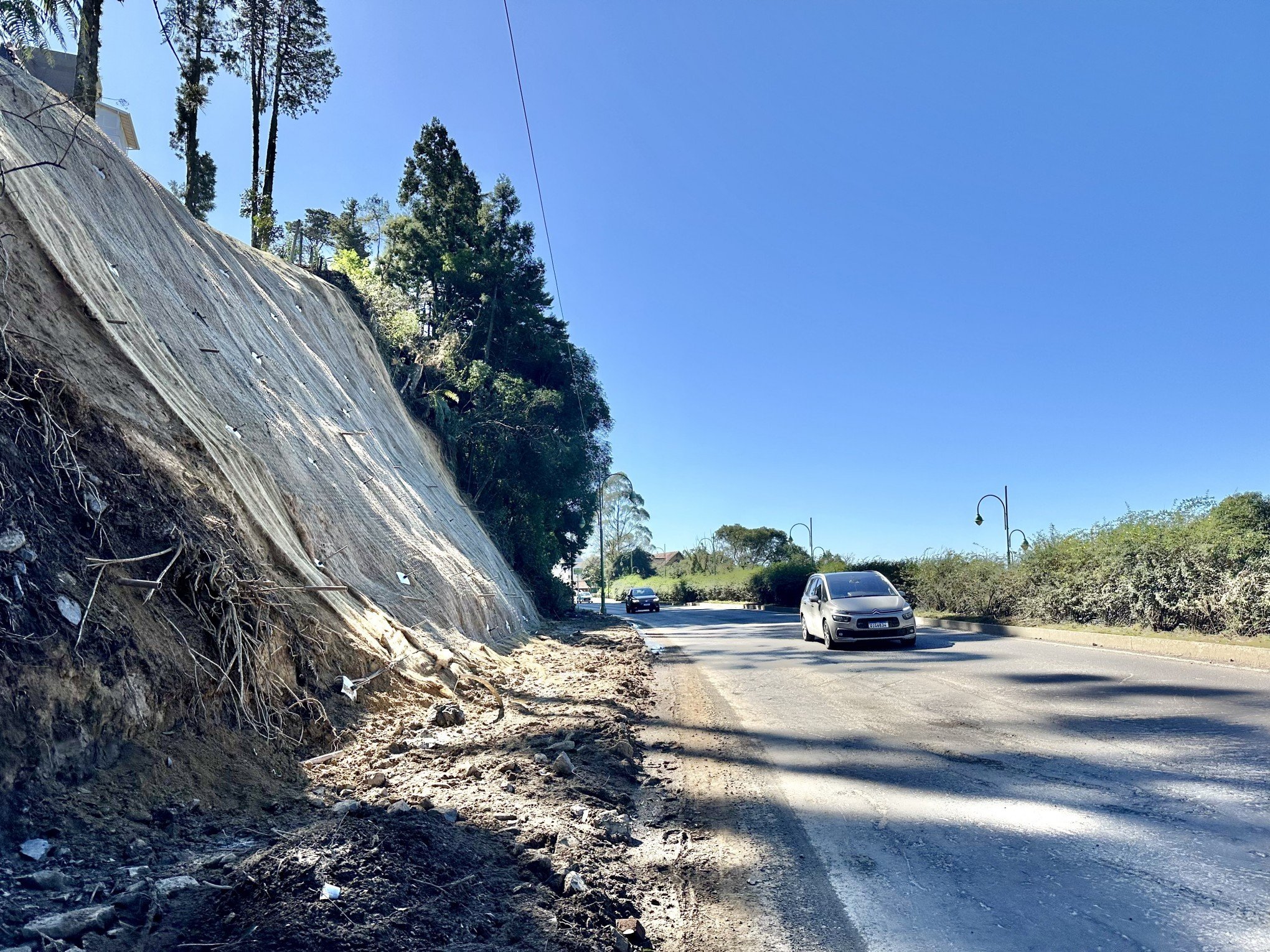 RS-235: Obra de contenção é concluída e trecho entre Canela e Gramado está sem bloqueios