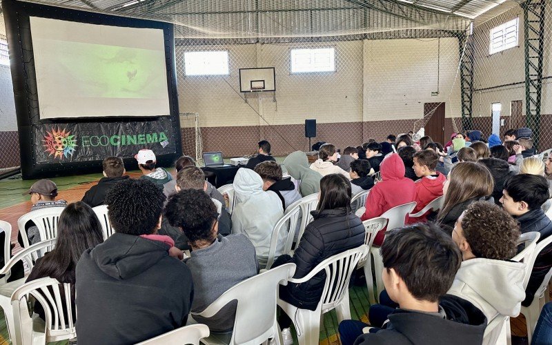 Festival de Cinema leva sessões infantis a escolas de Gramado