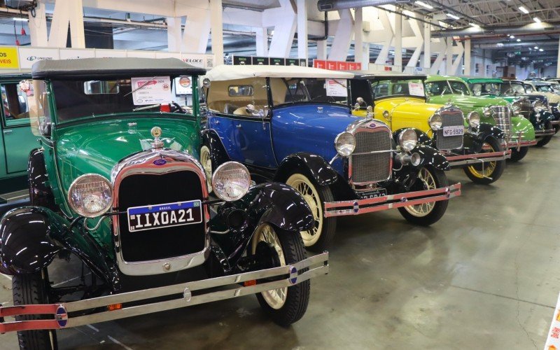 Modelos em exposição na Expoclassic 2024