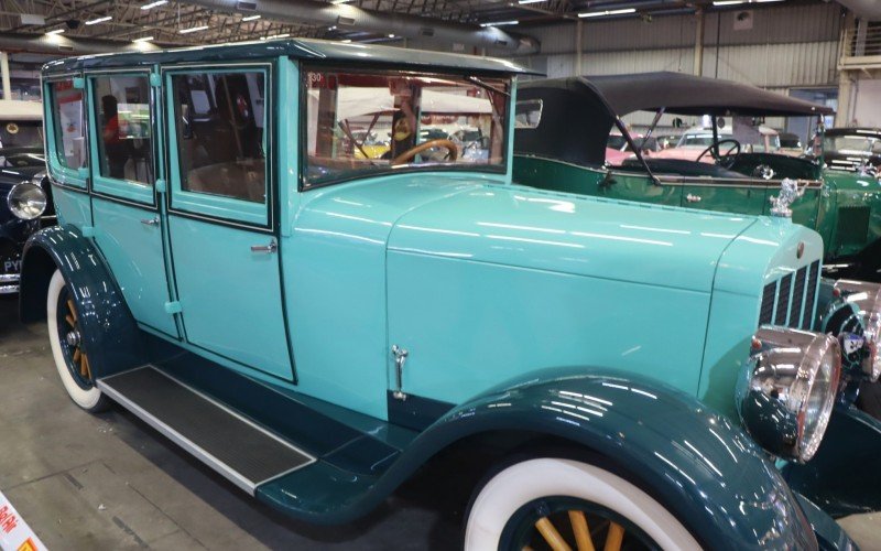 Modelos em exposição na Expoclassic 2024