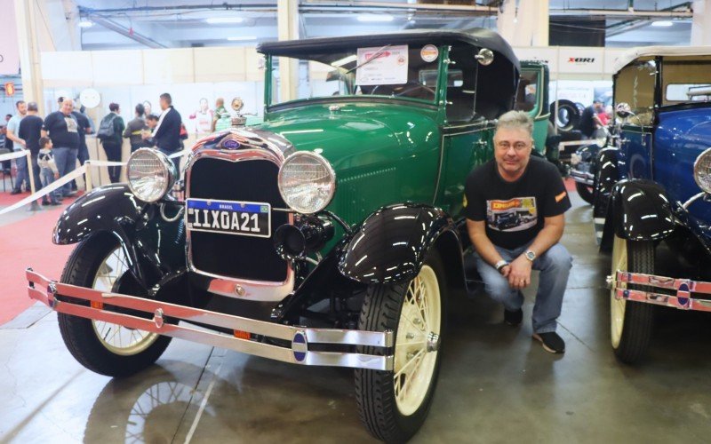 Jonas Eger é proprietário de um Ford Modelo A 1929