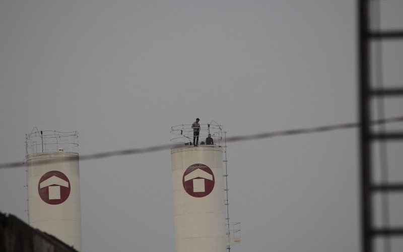 Snipers controlavam o movimento no entorno do Complexo Scharlau