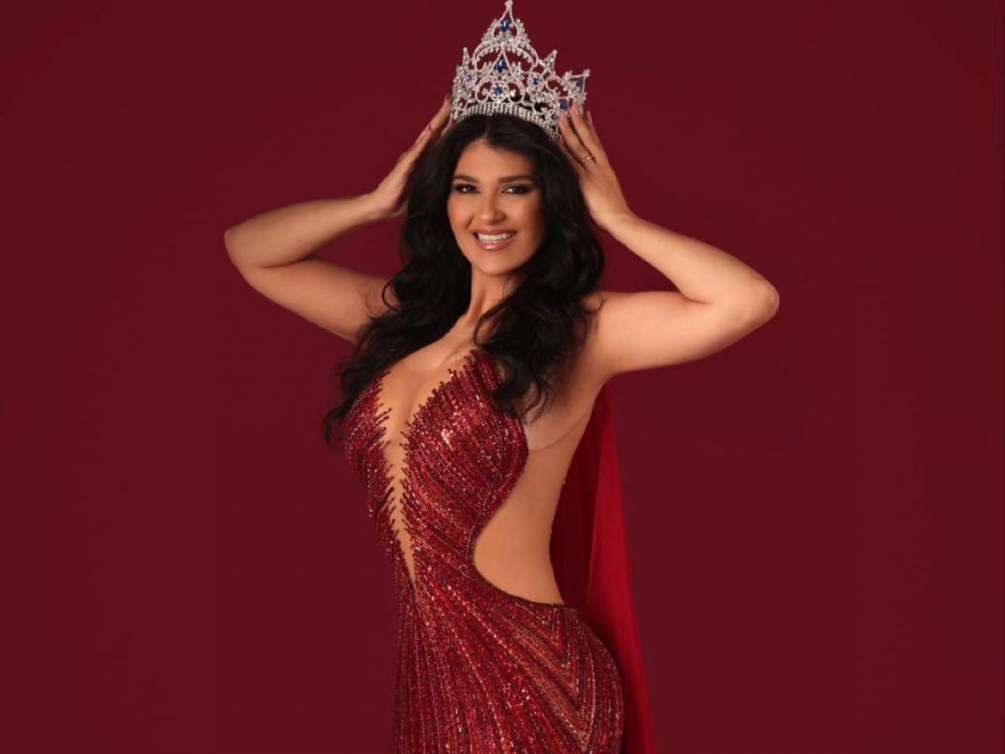 Conheça a primeira mulher com mais de 40 anos a concorrer ao Miss Universe Brasil