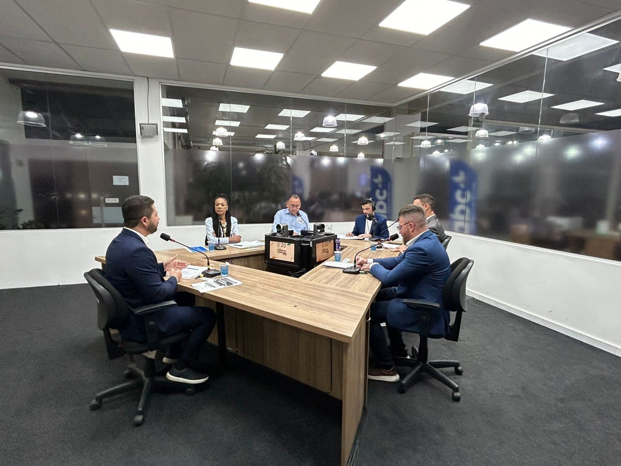 ELEIÇÕES: Candidatos à Prefeitura de Novo Hamburgo avaliam participação no primeiro debate