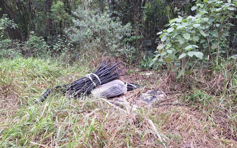 Descarte ilegal de resíduos no Alpes do Vale causam danos ao meio ambiente