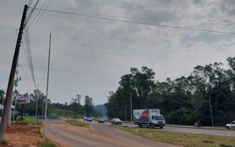 Postes já foram instalados no trecho de Campo Bom | abc+