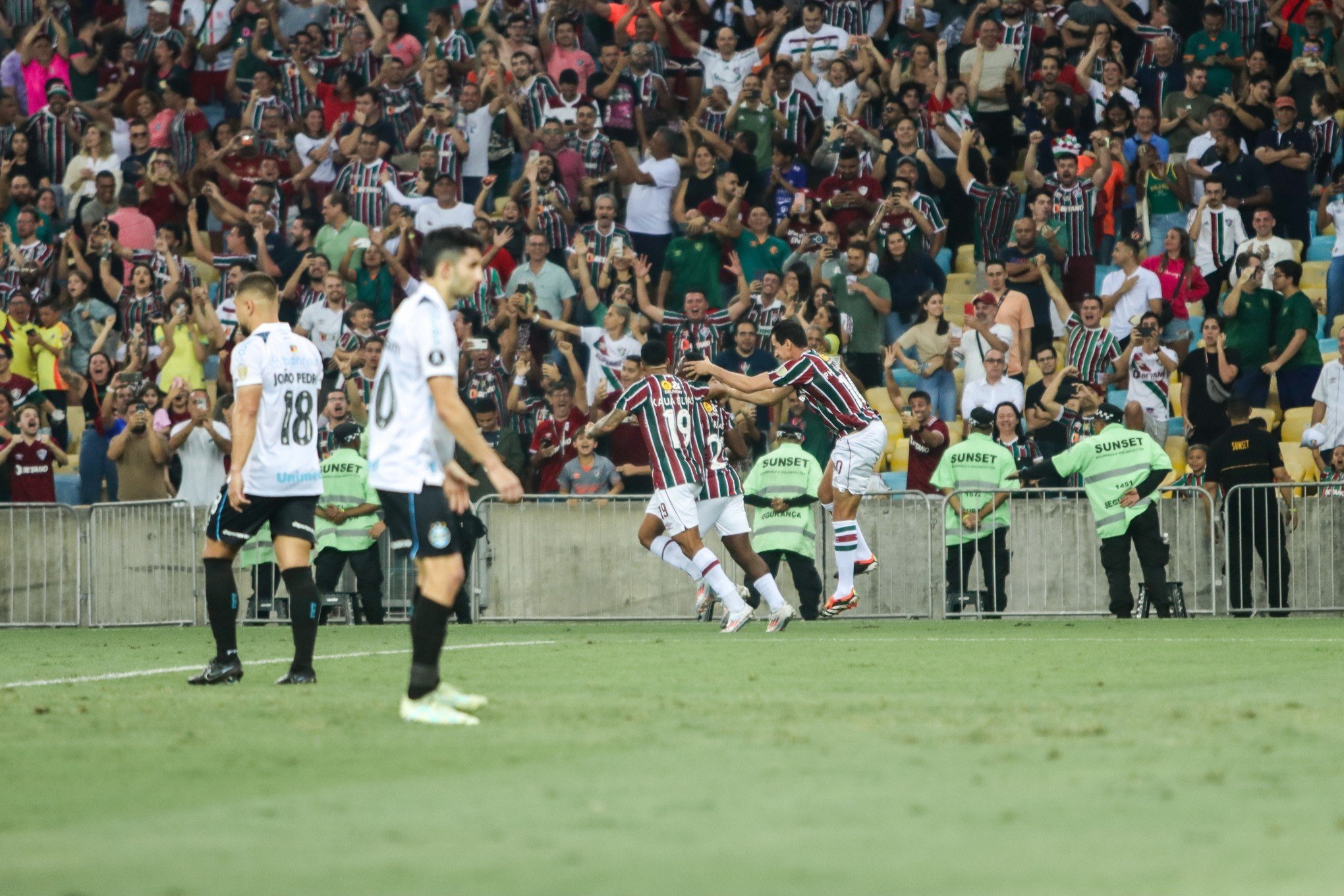 Grêmio perde nos pênaltis para o Fluminense e dá adeus ao sonho do tetra da Libertadores