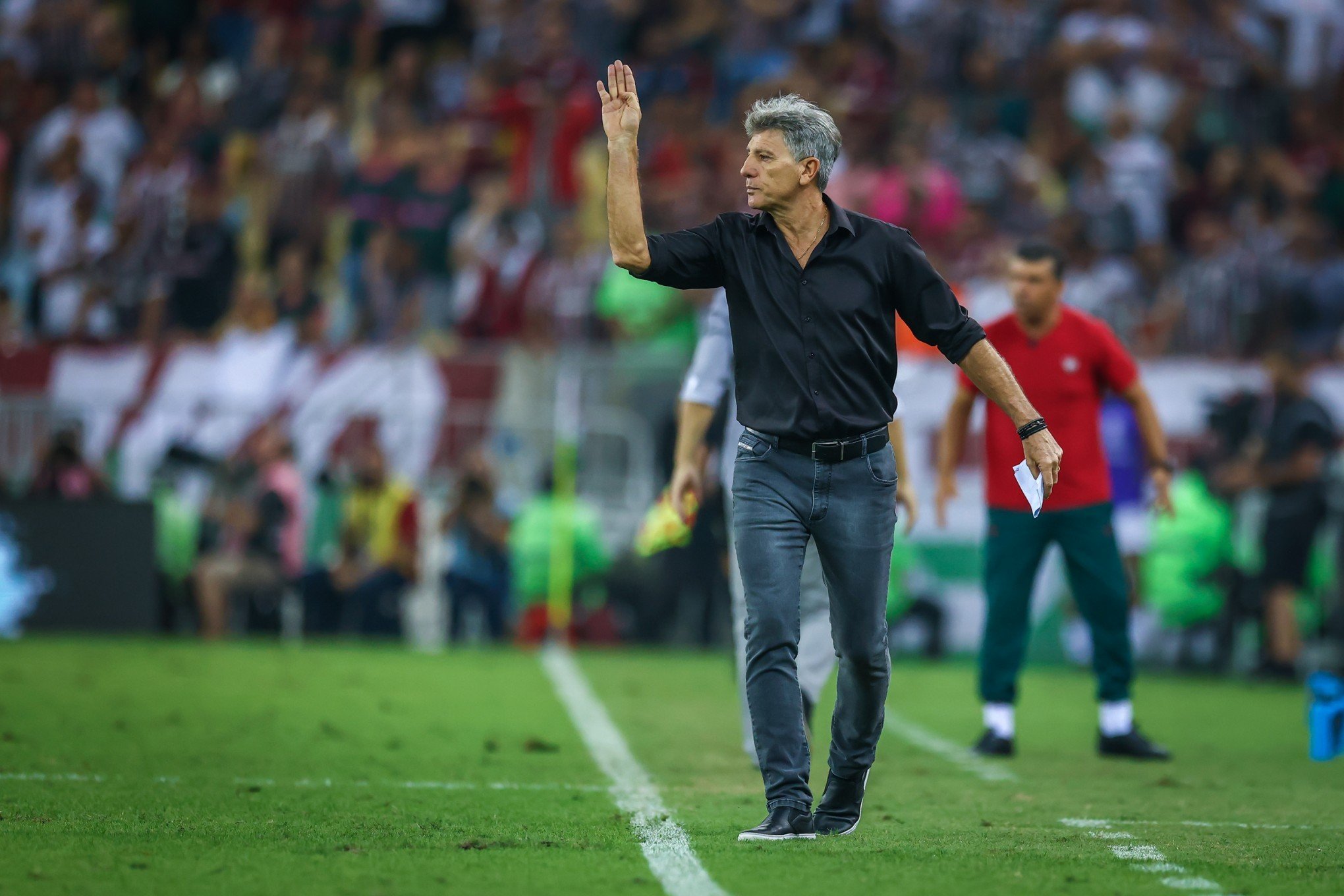 Renato Gaúcho discute após eliminação do Grêmio na Libertadores: "Venha para o meu lugar"