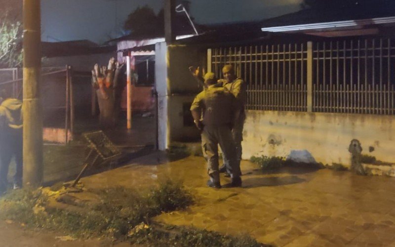 Moradora morre durante incêndio que destruiu casa em Estância Velha