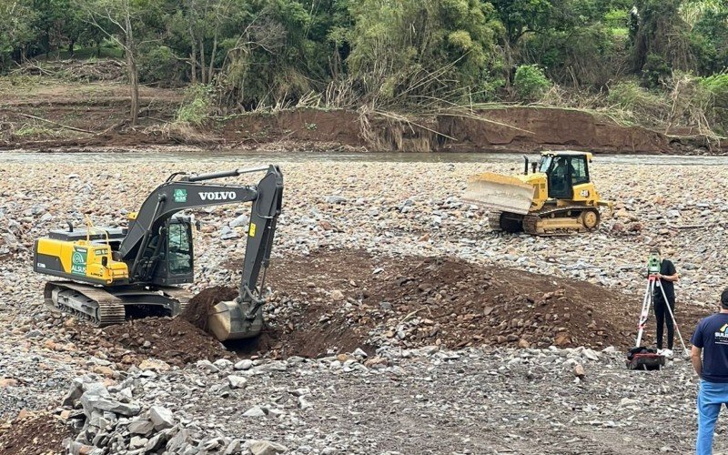 Obras da ponte temporária devem finalizar em setembro. | abc+