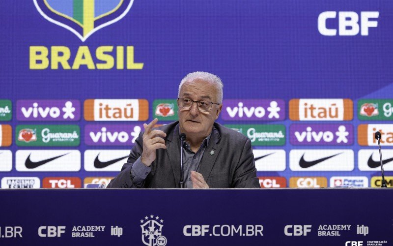 Dorival Júnior convocou os jogadores que vão representar o Brasil nos dois próximos jogos das Eliminatórias | abc+