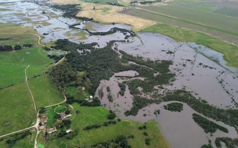  Área da Estância da Gruta sofre com a cheia em mais de mil hectares de campo nativo | abc+