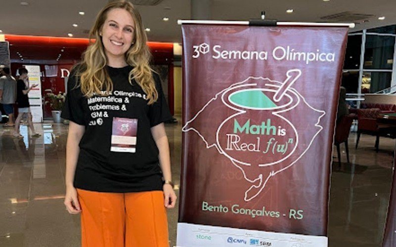 Natália Bernardo, 22 anos, participa de competições desde os 12 anos e se prepara para novo desafio em outubro