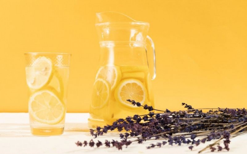 Limonada com lavanda pode ser uma boa pedida para desinchar o corpo | abc+