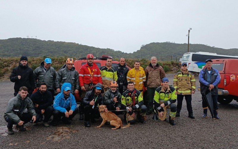 Várias equipes se mobilizaram para o salvamento