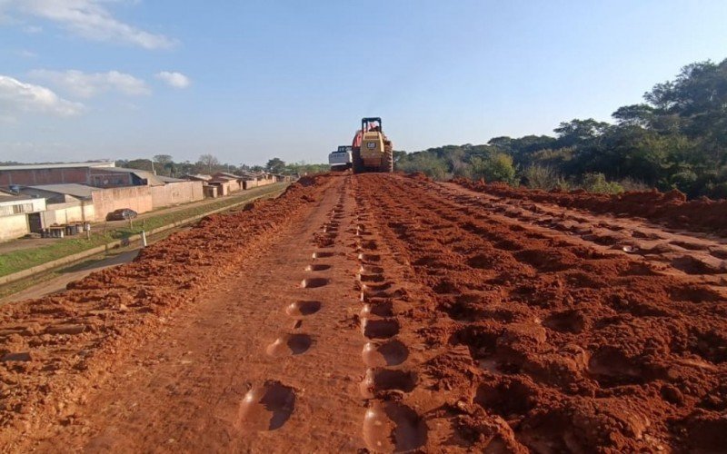 Obra de alteamento também ocorreu na Vicentina e já foi concluída