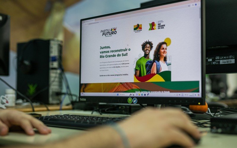 Programa Partiu Futuro Reconstrução seleciona jovens aprendizes na administração pública