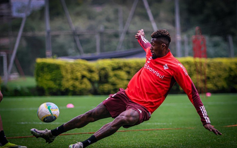 Defensor Igor Gomes renovou com o Inter | abc+