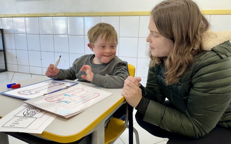 Davi Cavallin tem 7 anos e é aluno da escola João Alfredo Corrêa Pinto